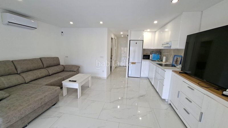 Foto c181ab7b-0d35-4283-a12c-976bfd6d790e. Apartament amb aparcament piscina a Sierra Helada Benidorm