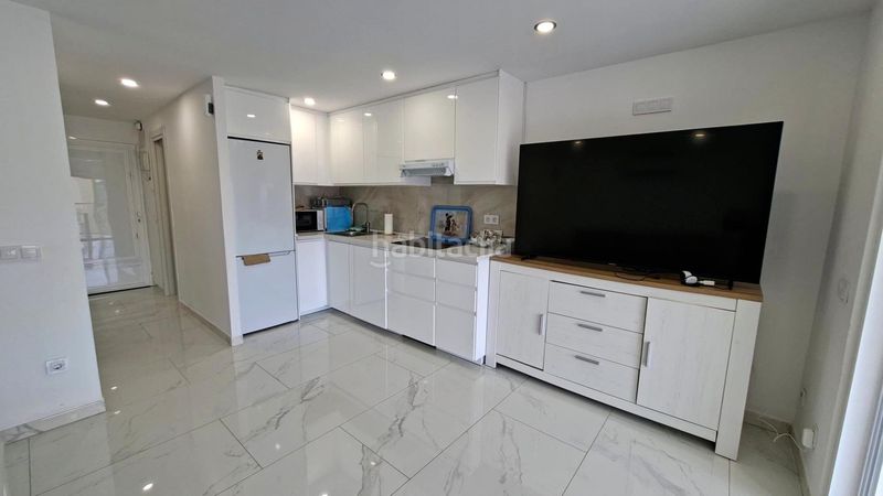 Foto dc350aaa-b08d-4bb0-86a3-623eadd426e1. Apartament amb aparcament piscina a Sierra Helada Benidorm