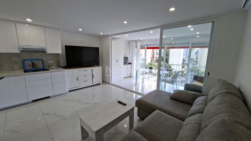 Foto e631ad75-6311-48b8-b620-272a64e02370. Apartament amb aparcament piscina a Sierra Helada Benidorm