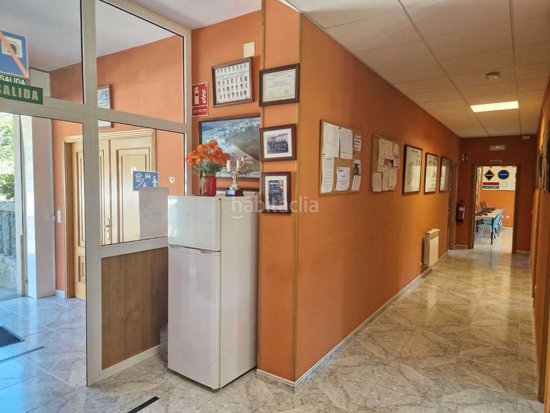 Foto a43ee68e-9909-493c-9f7f-ff6c2c80be79. Location local commercial dans Lousame