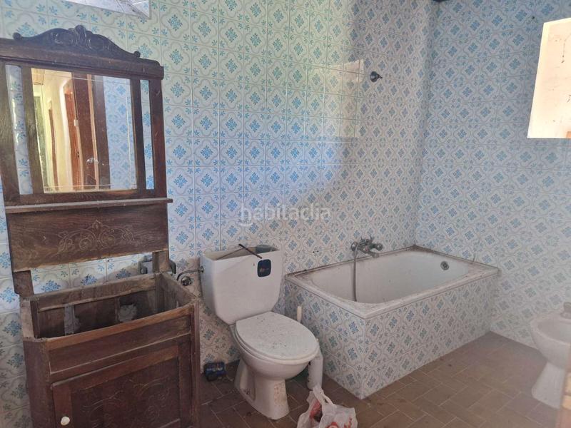 Foto 566c68f4-6bb1-4a5f-991b-c30290795a75. Casa amb aparcament a Brión