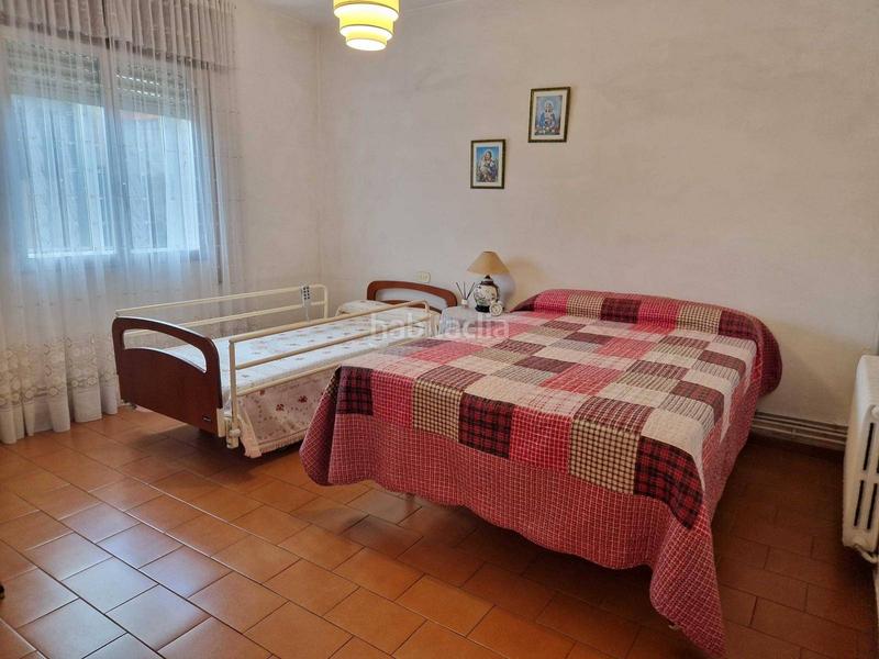 Foto ad22ead8-176b-4c56-b86e-f46e848b4945. House with heating in O Milladoiro Ames