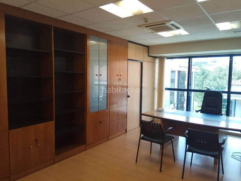 Foto 4ba29ed6-02b4-413d-be58-0c6abc228af1. Office space in Ensanche - Sar Santiago de Compostela