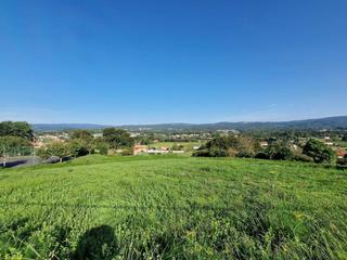 Terrain résidentiel à Brión