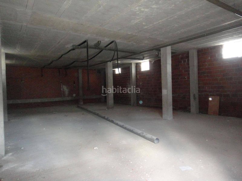 Foto 316ec1fb-4fac-4d04-8299-eff35a488cb5. Lloguer local comercial a Bertamirans Ames