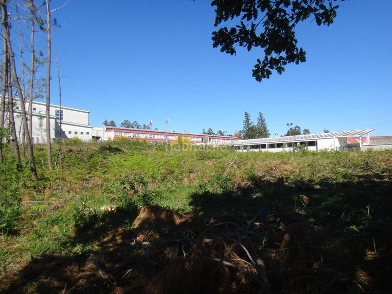 Foto f6d9c6a9-b636-49aa-8c29-9d74f11d07f3. Terreny residencial a Bertamirans Ames