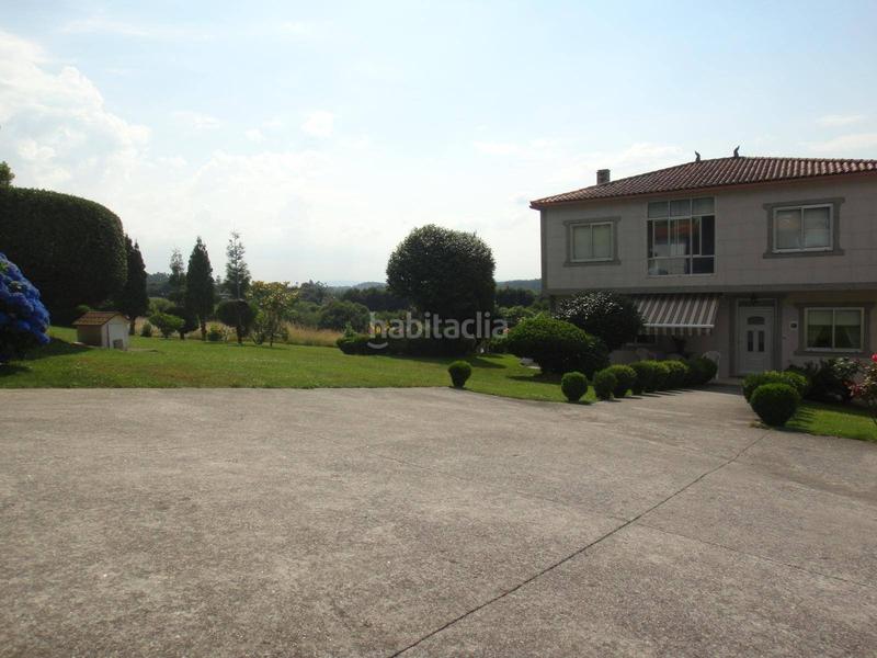Foto 43f84604-6c58-4783-adf2-b6b0a0d7632a. Casa amb aparcament a Ordes