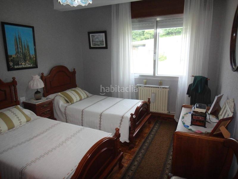 Foto 85fdccd3-a2c2-49d0-b40d-f29717f90517. Casa amb aparcament a Ordes