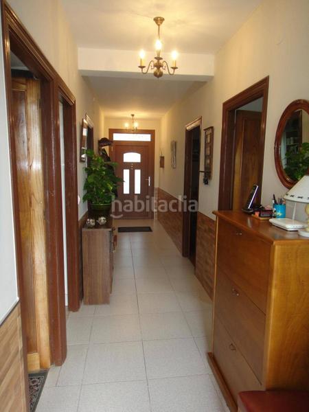 Foto 8e282010-cded-4c89-afd5-a78ea6532a78. Casa amb aparcament a Ordes