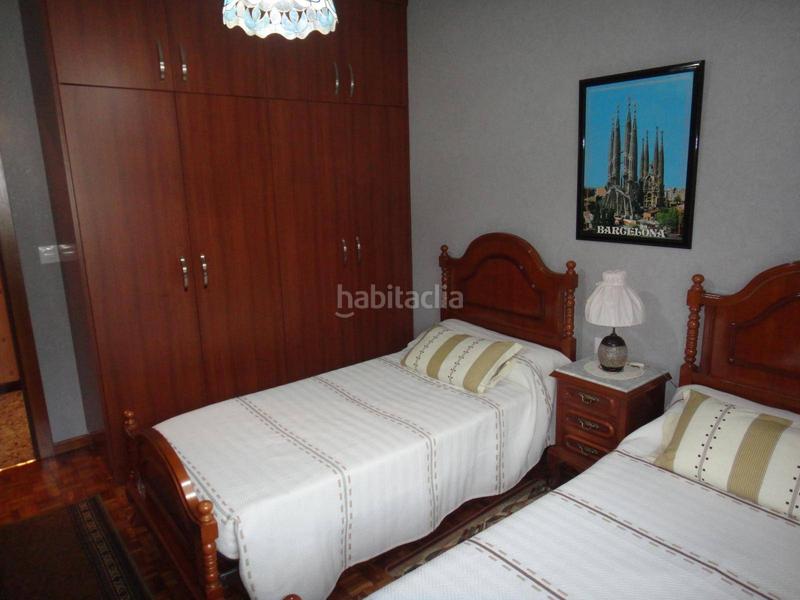Foto dca7d9b5-c0c9-4ba2-a99c-0cb6159d555a. Casa amb aparcament a Ordes