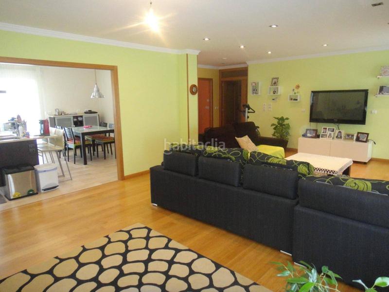 Foto d662c335-a8f6-480e-bca8-ec4dbebd5364. Casa en Bertamirans Ames