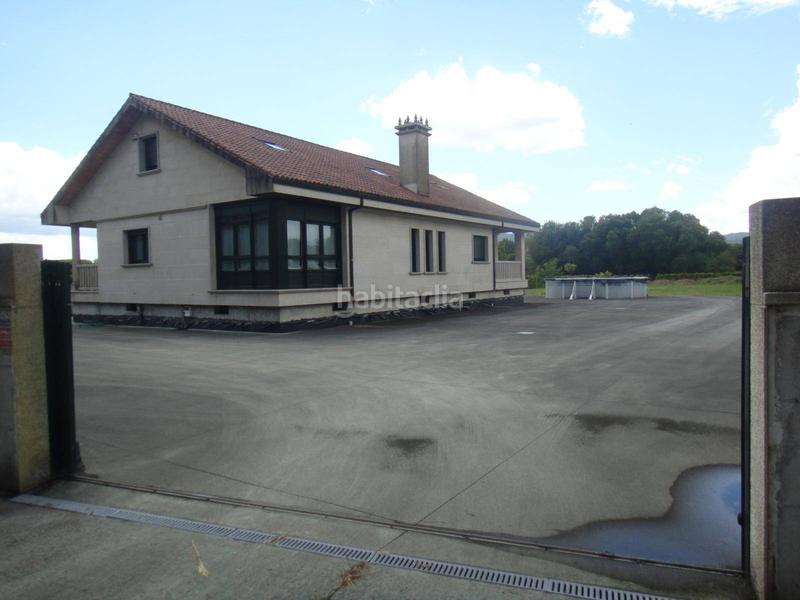 Foto 7291821b-6393-4f63-9193-8523c51fc231. House with heating parking in Bertamirans Ames