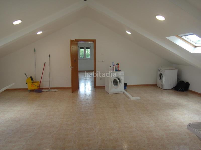 Foto 6ba05897-2c07-40d1-bdd1-74800029c932. Maison avec chauffage parking dans Bertamirans Ames