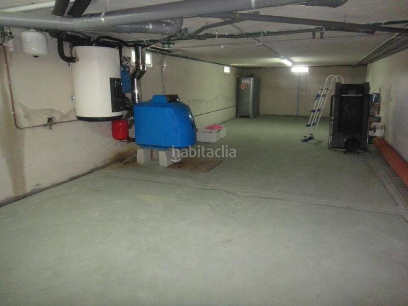 Foto 73c045f7-acec-4fa9-9418-0235035f57e6. Maison avec chauffage parking dans Bertamirans Ames