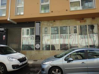 Locale commerciale in Bertamirans