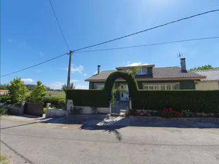 Casa aparellada a Zas