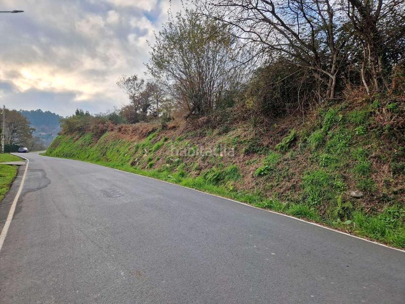 Foto f0f025fe-b69b-4190-87da-b0fa03b05820. Terreno residencial en Brión