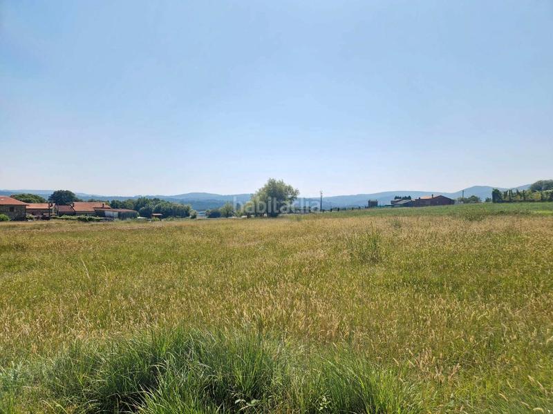 Foto f326d264-d53e-480d-97bb-b0b50451afde. Wohngrundstück in Brión