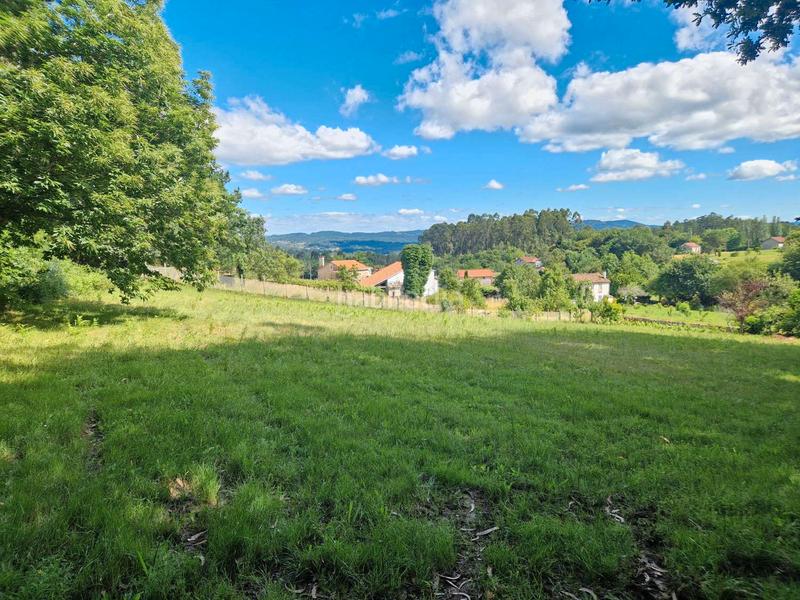 Foto bb1760b5-d466-4ad2-9282-304188438f7a. Terreno residenziale in Brión