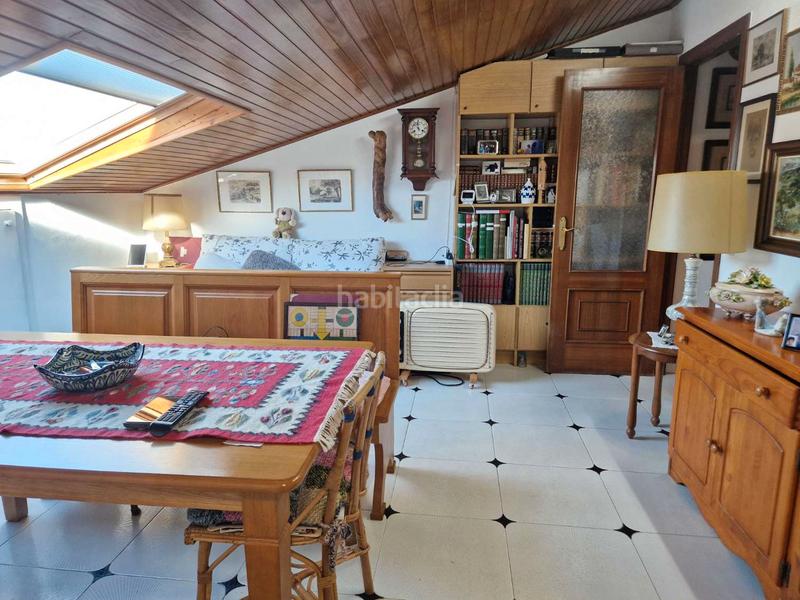 Foto 314c7ac8-7060-4c0f-877a-c3ff0dadffe8. Attique avec chauffage dans Ensanche - Sar Santiago de Compostela