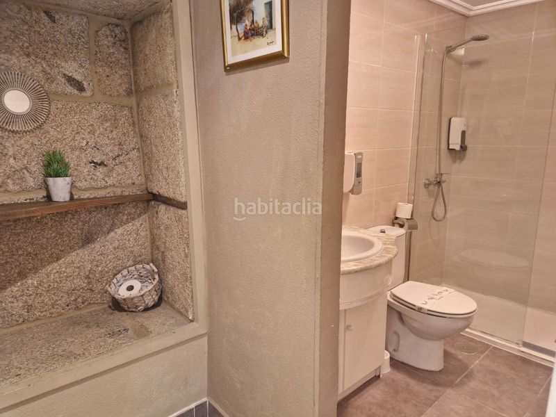 Foto d94a4eca-202a-45bd-af3f-c37930615be8. Edificio en Brión