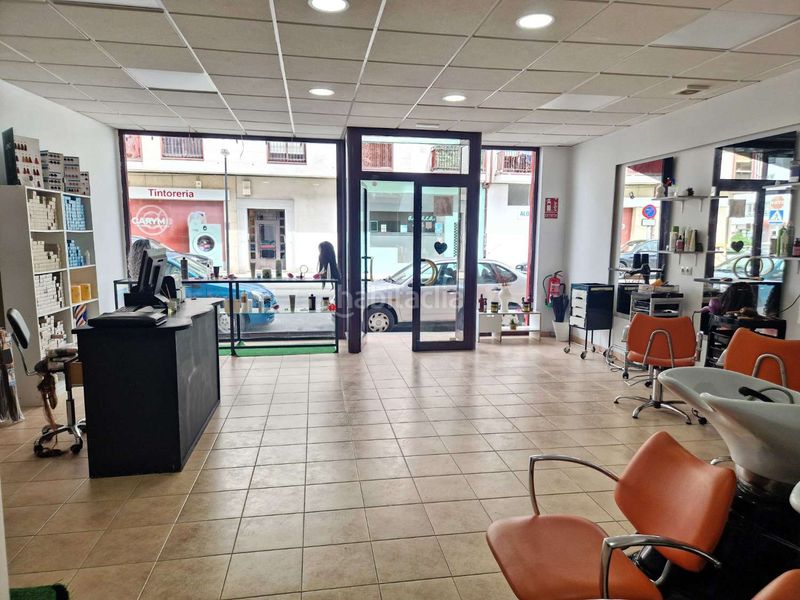 Foto ca3157e0-f3fb-43de-957e-f6800eb35e76. Lloguer local comercial a Bertamirans Ames