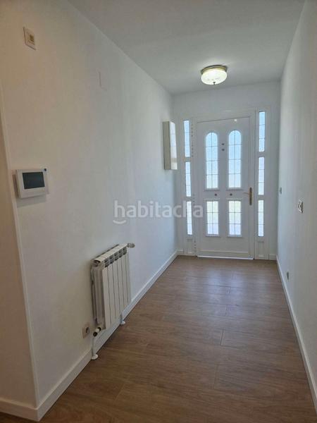 Foto 08852a8e-ac4e-49ee-b659-18165a31c32c. House with heating parking in Teo