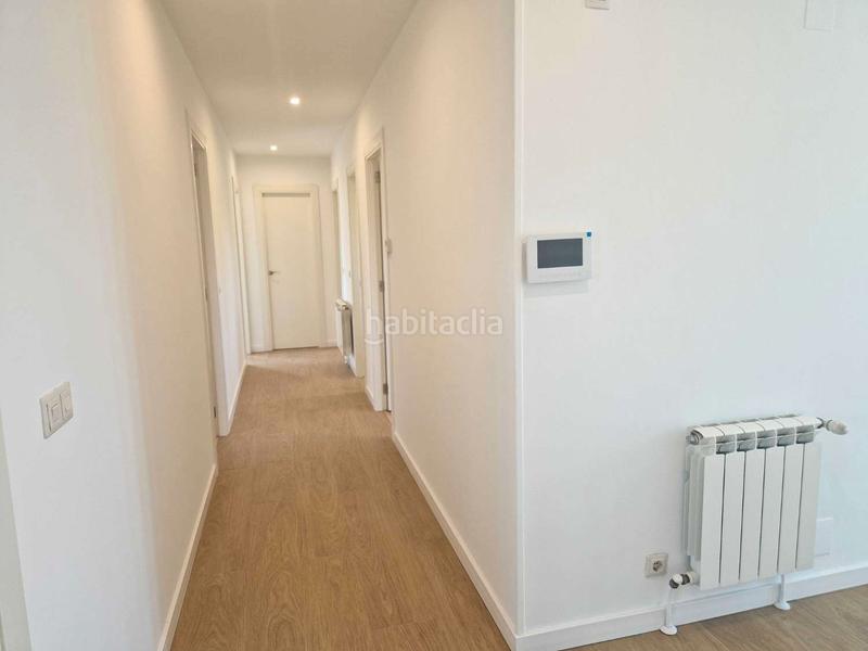 Foto ba542ece-11f8-42ff-b831-f4b00306093f. House with heating parking in Teo