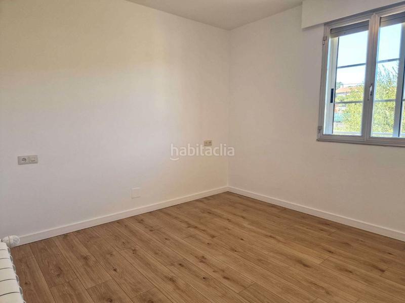 Foto bf9d859c-2419-4de1-ae8f-d4527dcaca00. House with heating parking in Teo