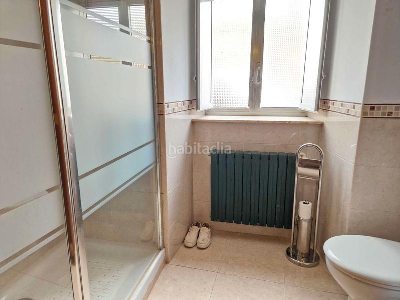 Foto db825f05-c3c3-4345-bdfc-8eeeaf2912d8. Casa adosada en Teo