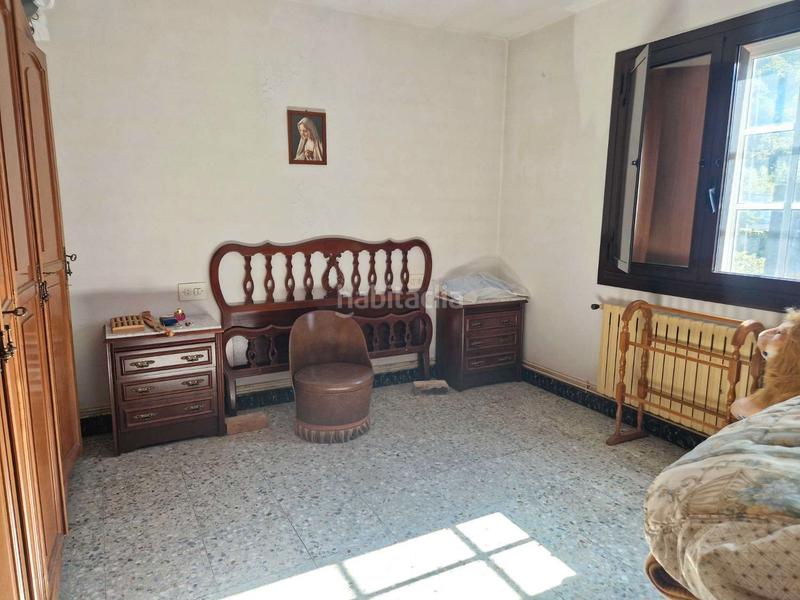 Foto f487ac86-5319-47ae-80df-ddd05a628241. House with heating parking in Teo