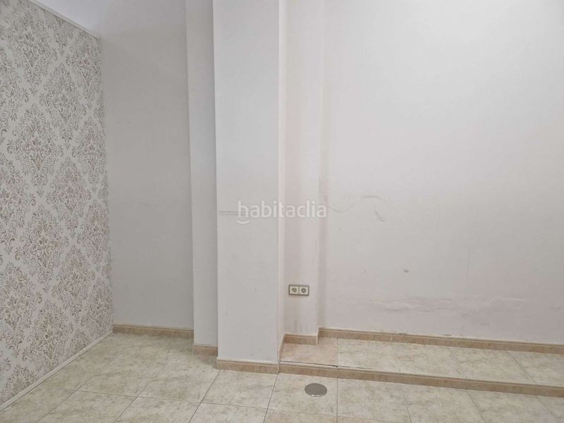 Foto 81a3ac8d-5627-4822-b8ec-302ece6dc998. Alquiler local comercial en Bertamirans Ames