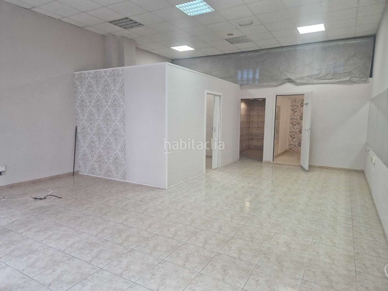 Foto aa53fef2-8d4c-4acd-97fd-4cd68d557b3c. Alquiler local comercial en Bertamirans Ames