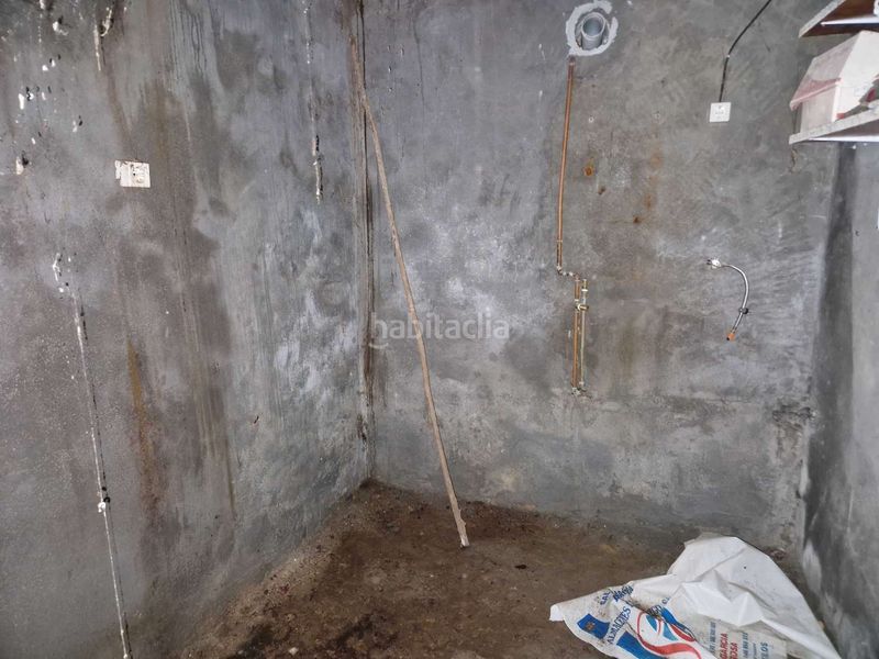 Foto eb8c9d58-f0fa-4f09-aca5-fad68ce72773. Casa amb aparcament a Baña (A)