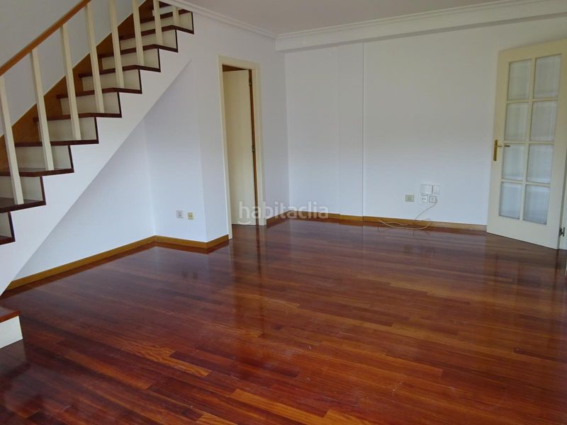 Foto 0131d7ea-cd7d-4dc4-bb7f-ee8524000d18. Pis amb calefacció aparcament piscina a Brión