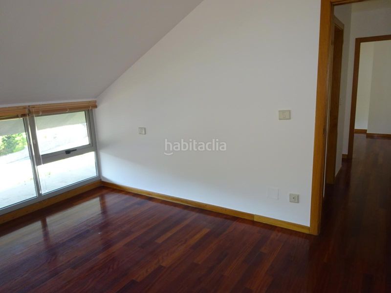 Foto 81e6606a-2b14-45d1-bd51-ba28ecaa373b. Pis amb calefacció aparcament piscina a Brión