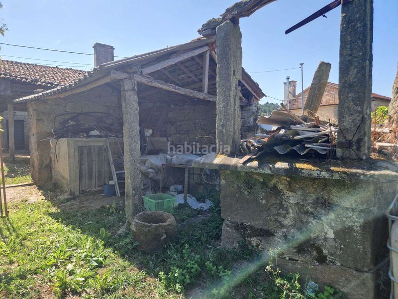 Foto 6cc0e963-0d20-42e9-a318-9c1cff5657bf. Casa adossada amb aparcament a Teo