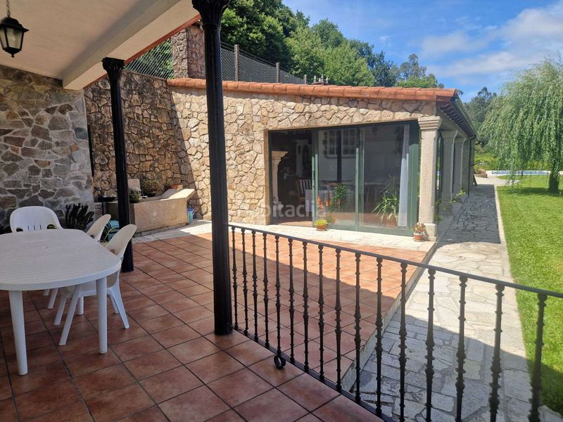 Foto b3f2e5e6-b932-45de-8b12-71d2c06bd222. Casa amb calefacció aparcament piscina a Brión