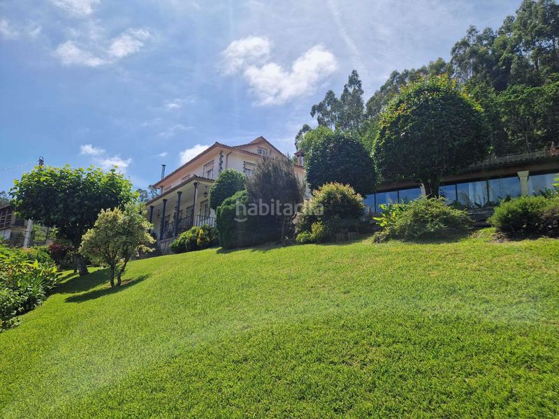 Foto f2ed8f21-c8b1-42b9-a6ee-e4f52ecc8d8d. Casa amb calefacció aparcament piscina a Brión