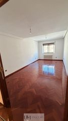 Rent Flat in Estación. Salamancapiso