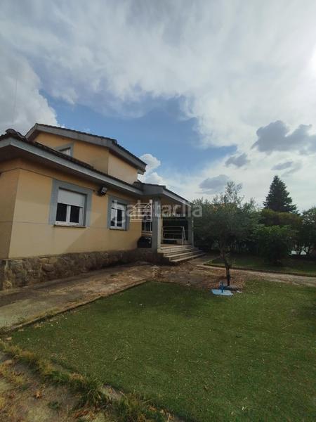 Foto db017b94-d8ba-4491-b0bd-3b916f189247. Bauernhof mit heizung parking in Calvarrasa de Arriba