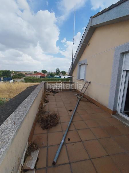 Foto e91c0ad5-9a70-46ba-be44-2e503657c677. Bauernhof mit heizung parking in Calvarrasa de Arriba