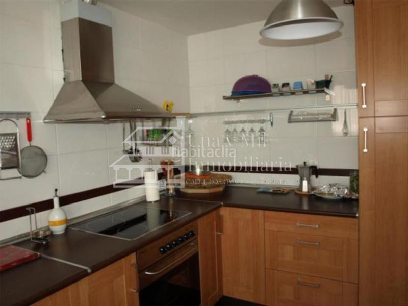 Foto 6759443c-30b6-4b5d-b03b-9a06880faed1. Rent chalet with heating parking in Tejares - Chamberí - Alcades Salamanca