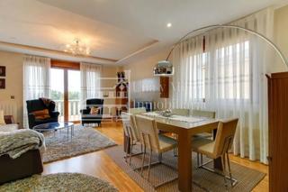 Chalet en Villamayor. Villamayorchalet