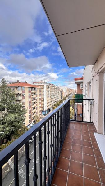 Foto 768af8c5-974d-41b8-9984-fdc96d881ae5. Rent flat with heating in Estación Salamanca