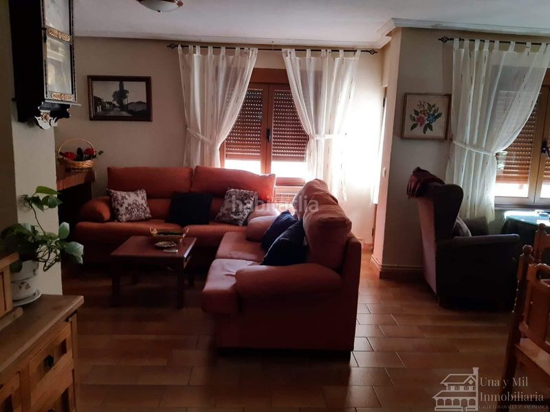 Foto a711f671-8c07-46ab-a7a0-8560136be88e. Casa amb calefacció aparcament a Sequeros