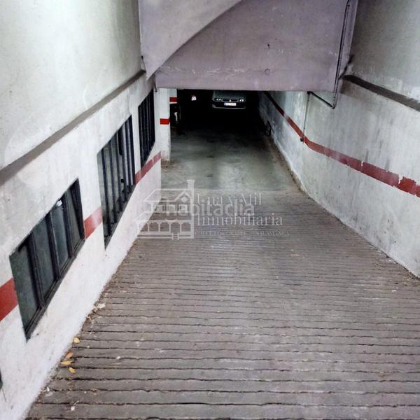 Foto 755c0a04-29ce-465a-8d1b-fd805f77d3bb. Posto auto in Carmelitas Salamanca