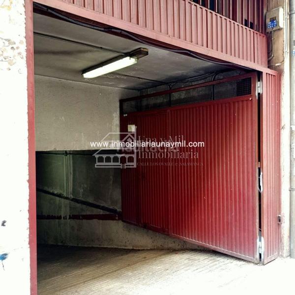 Foto f4c8cb0b-d63c-497b-b07e-f1503f664516. Posto auto in Carmelitas Salamanca