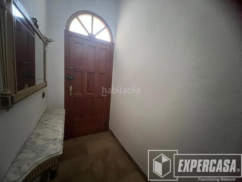 Foto a23d7857-bc42-4774-8965-9eb94be9565b. Casa adosada en Silla