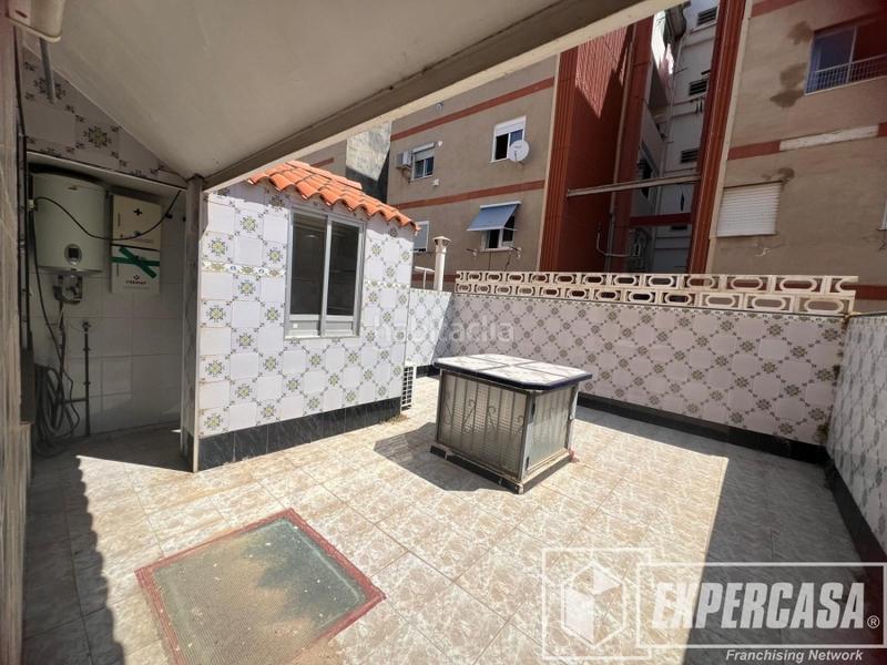 Foto d2c49ff2-01fd-4482-9242-088acc2d4afb. Casa adosada en Silla